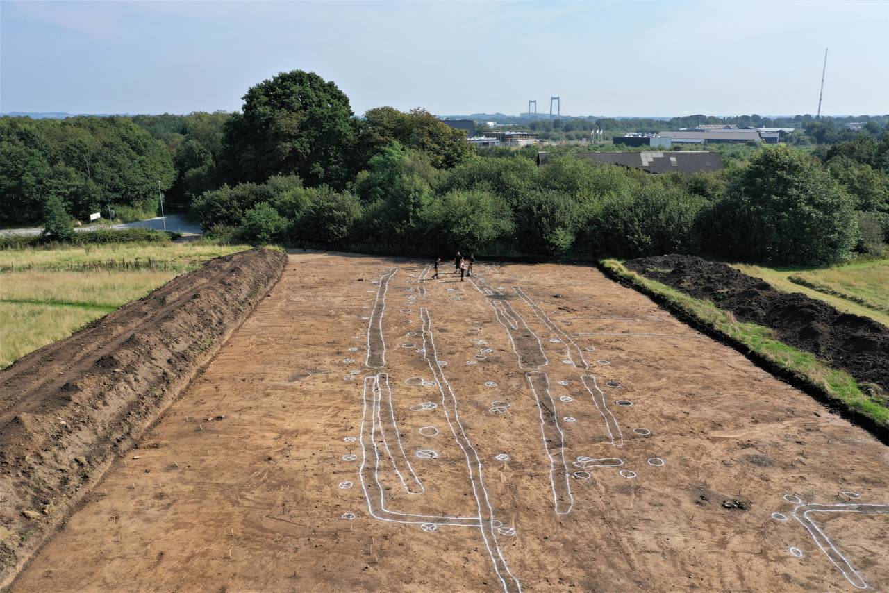 Vikingetidshal ved Erritsø. Dronefoto 2